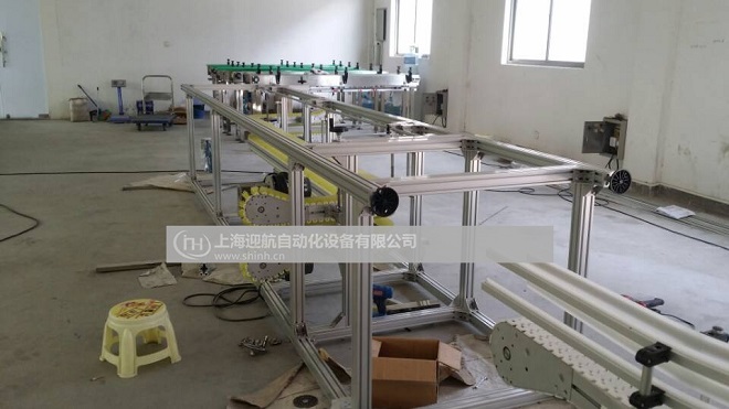 垂直夾持提升機